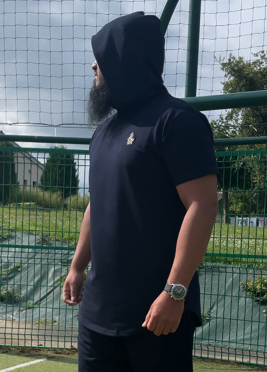 T-shirt à capuche-ubayd